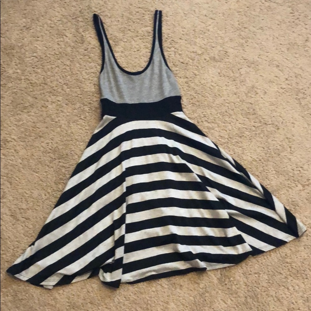 Metropark Dress
